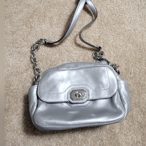 Coach Campbell Turnlock Shoulder Camera Crossbody (Silver) - Picture 1 of 7